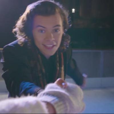 hello! please check out the harry styles fanfiction  below, for a DM to luke and Calum from 5sos and 5/5 of the janoskians!