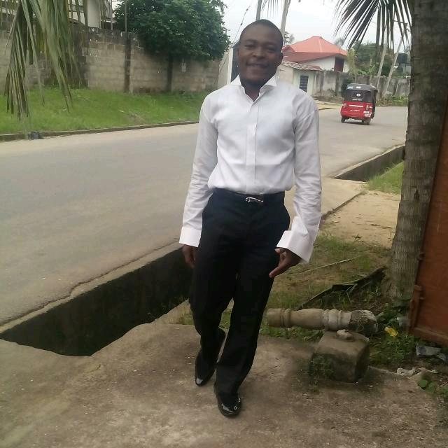 senatebond's profile picture. Working