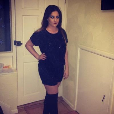 xXmollrobertsXx's profile picture. follow @MollieRobertsX xxx