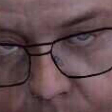 Jai_Plays's profile picture. Lester is watching you