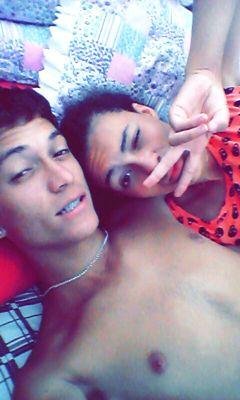 Ela e alvinegra eu so avaiano haha ♥♥ TE AMO MOR ♥♥