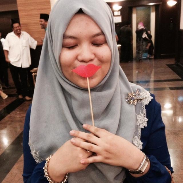 khaireenN's profile picture. From one destination to another, we will see a lot, learn a bulk, but pick only a few ✌️

#AccountancyRocks #GGMU #UiTMJ