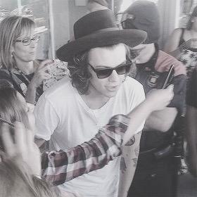 if i could find you, so can your sunshine so keep trying i love you all.