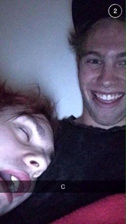 ashtensthug's profile picture. ur hot, follow @ashtonsthug