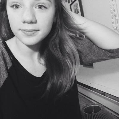 sydneybowick's profile picture. 