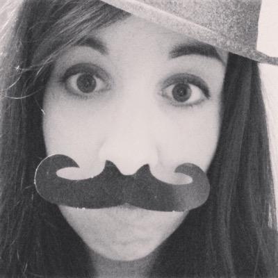 No soy lo suficientemente guapa, ni fea, ni delgada, ni gorda para ser actriz, así que hago stand up a veces.