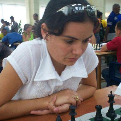Maestra internacional de ajedrez. Madre de Luka. Cubana por el mundo.