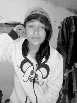 elsy_98's profile picture. vive la vida a lo grande , por que solo se vive una vez :)