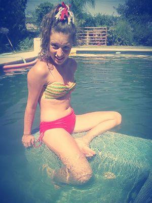 AngyNana2001's profile picture. 