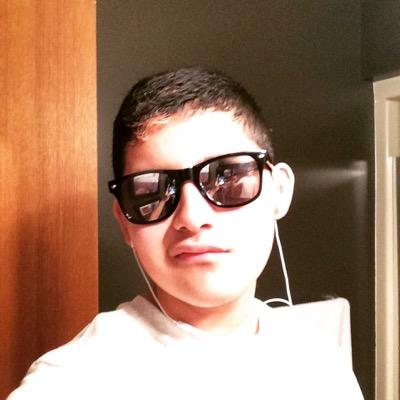 Larson44023291's profile picture. 