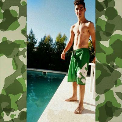 Tomi_wiz's profile picture. No pretendas ser un angel si te rodean los demonios