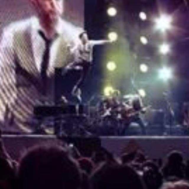 Fan numero 1º del  mas lindo @AxelOficial