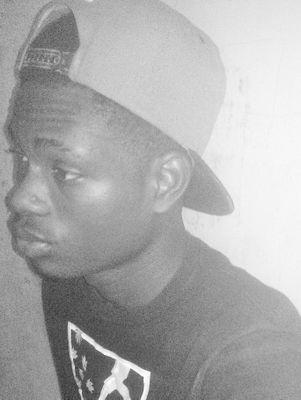 i'm jr B that lame guy people wanna be.follow me on IG Juniorhotnigga