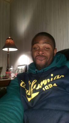 Simsy412's profile picture. Just a guy serving his country