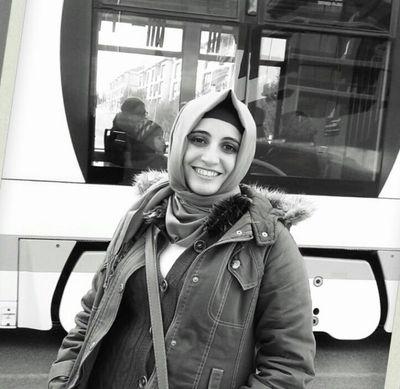 yarın ne olacağı belli değil, bugün Anadolu Üniversitesi İşitme Engelliler Öğretmenliği