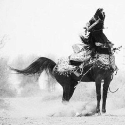 الانسان الطيب في هذه الحياه مثل. قلم الرصاص تبريه العثرات ليكتب بخط اجمل حتى يفنى القلم فلا يبقى له الا ( جميل ماكتب )...!