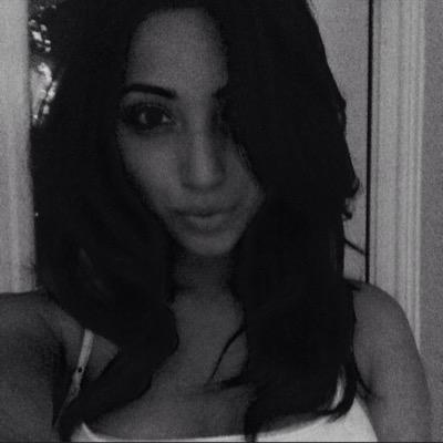 26 | Hairstylist | JC ♡ | Mom to a frenchie 🐶