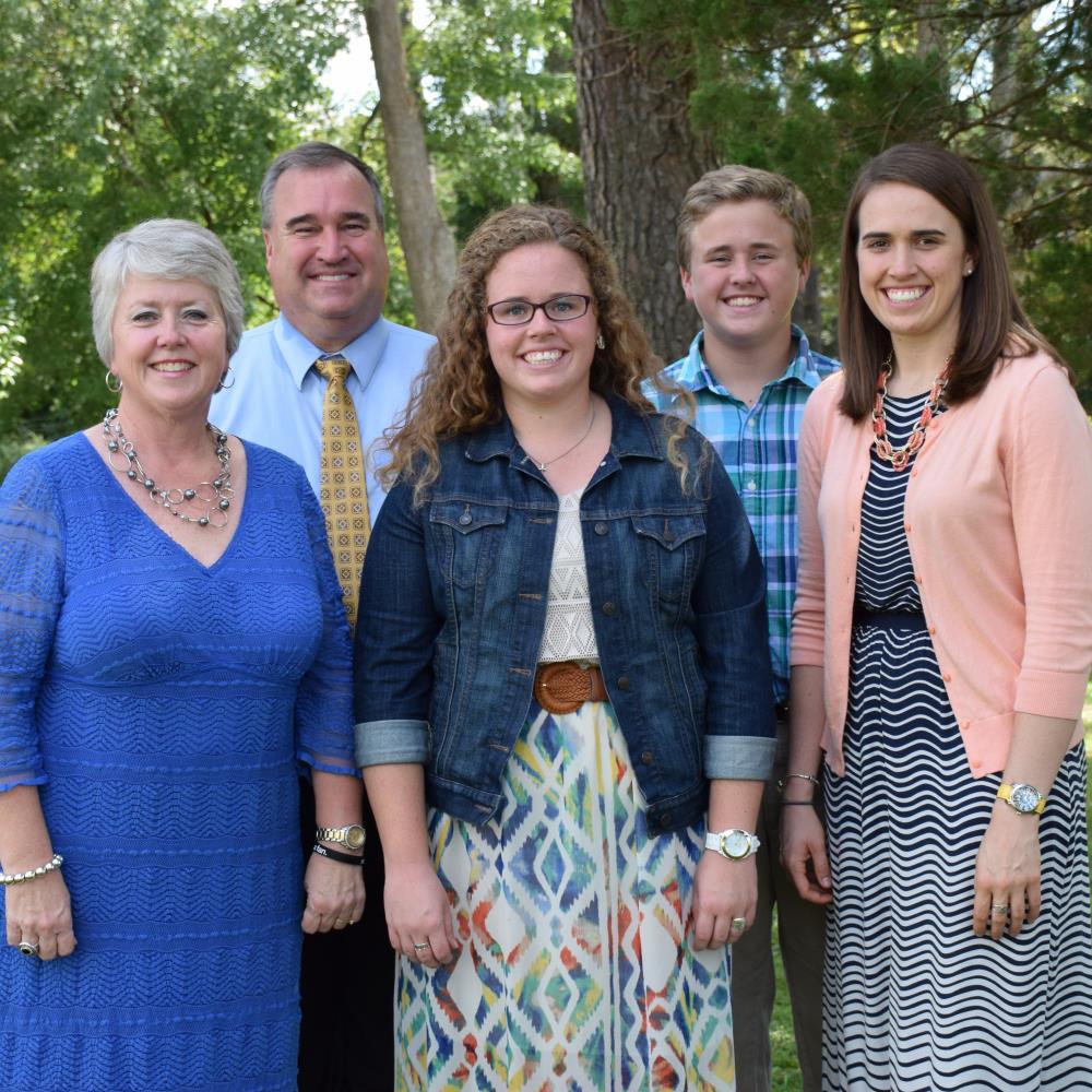 Christ Follower, Husband, Father, and Pastor. Serving God in Eastern NC.