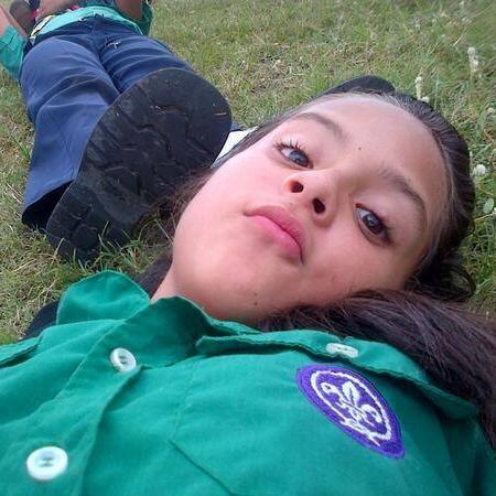 chiquilla de gran sonrisa un abrazote para ti de parte de @LachoMCY♥
