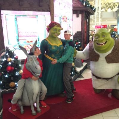 KNdjdjd's profile picture. 