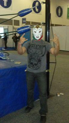 hormiga95's profile picture. Rocker, chelero e hijo de la tiznada.
 Proudly made in L.A. Sanfe.