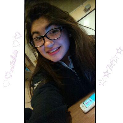 mitchie_michii's profile picture. ☆Amo bailar, No soy buena bailarina... simplemente soy un pésimo bailarín que nunca deja de practicar★