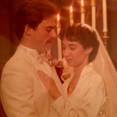 Wife of 32 years; mom of 4 + 1.  New empty nester trying to find my way.  I do still follow my kids whereever they let me go!