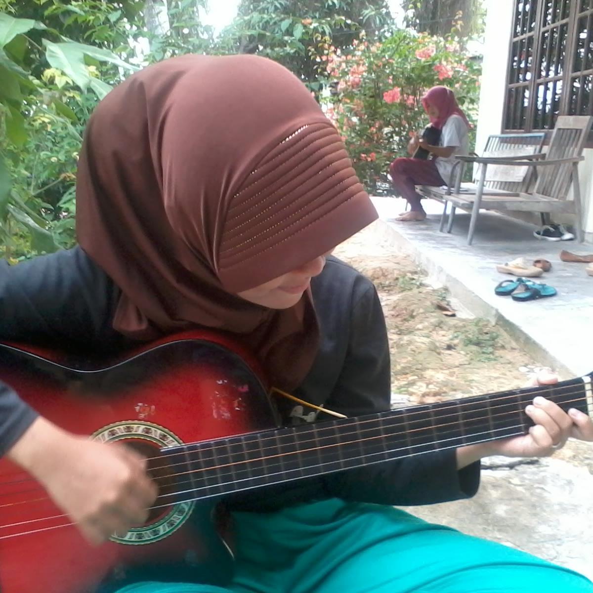 Tedy :*{}