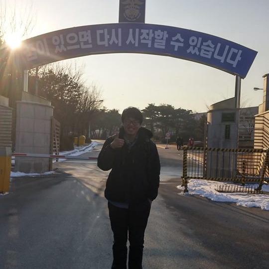 Peoplelivein's profile picture. 