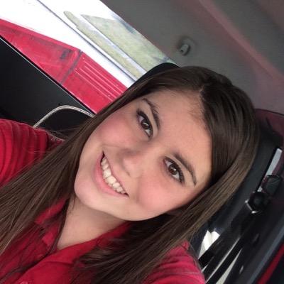 ams162636's profile picture. Lexi, 22 years old. Country gal!! Love horses, bonfires, drinkin! texas born and raised!! lexy21marie is my snapchat