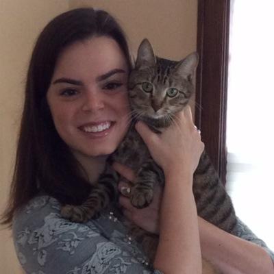 a_fruen's profile picture. Content marketer | Reality TV aficiando | Spaniard at heart | Anxiously awaiting the next appropriate time to eat