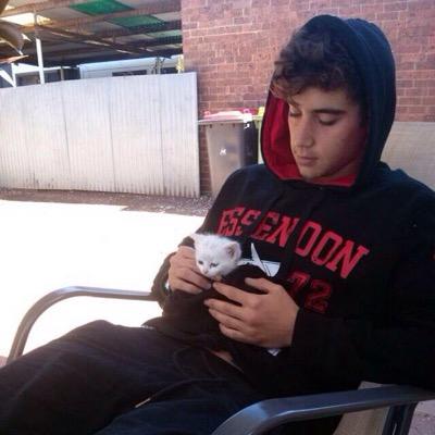 19, Aussie, @Janoskians , instagram- @jaibrooks