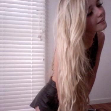 call me babygirl and i'll drop my panties x          [fl]
