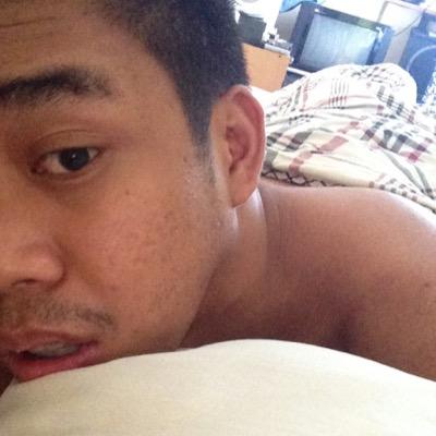 aldwinbcruz's profile picture. I'm half and half. Me dad's a muggle, mum's a witch.
Bit of a nasty shock for him when he found out