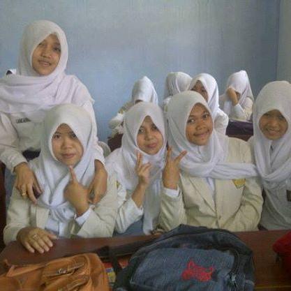 Windasari7878's profile picture. Tujuanmu adalah langit dan sasaranmu adalah bintang