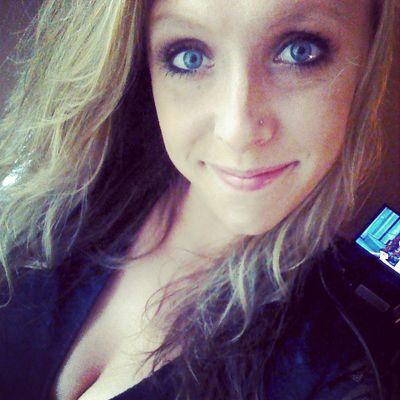 maxwell_savanna's profile picture. Not all those who wander are lost