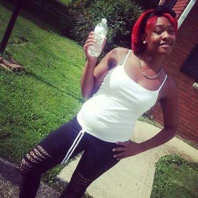 I love to sing,dance play games cook nd chill nd smoke im really looking for a friend i can do all this wit nd more!