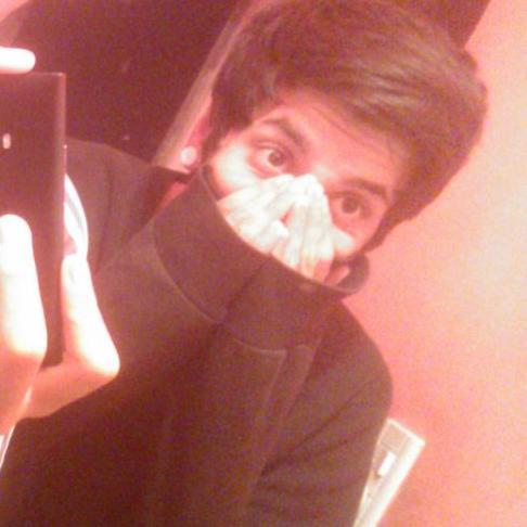 Buscando tu sonrisa estaría toda mi vida. http://t.co/6SzCJhgNkV
