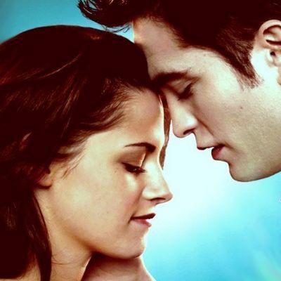 Hello I'm Edward Cullen #Married To @Bellalacrime the Lamb kind caring and sweet kids @Renesme13877773 and @FuxPunkBabe