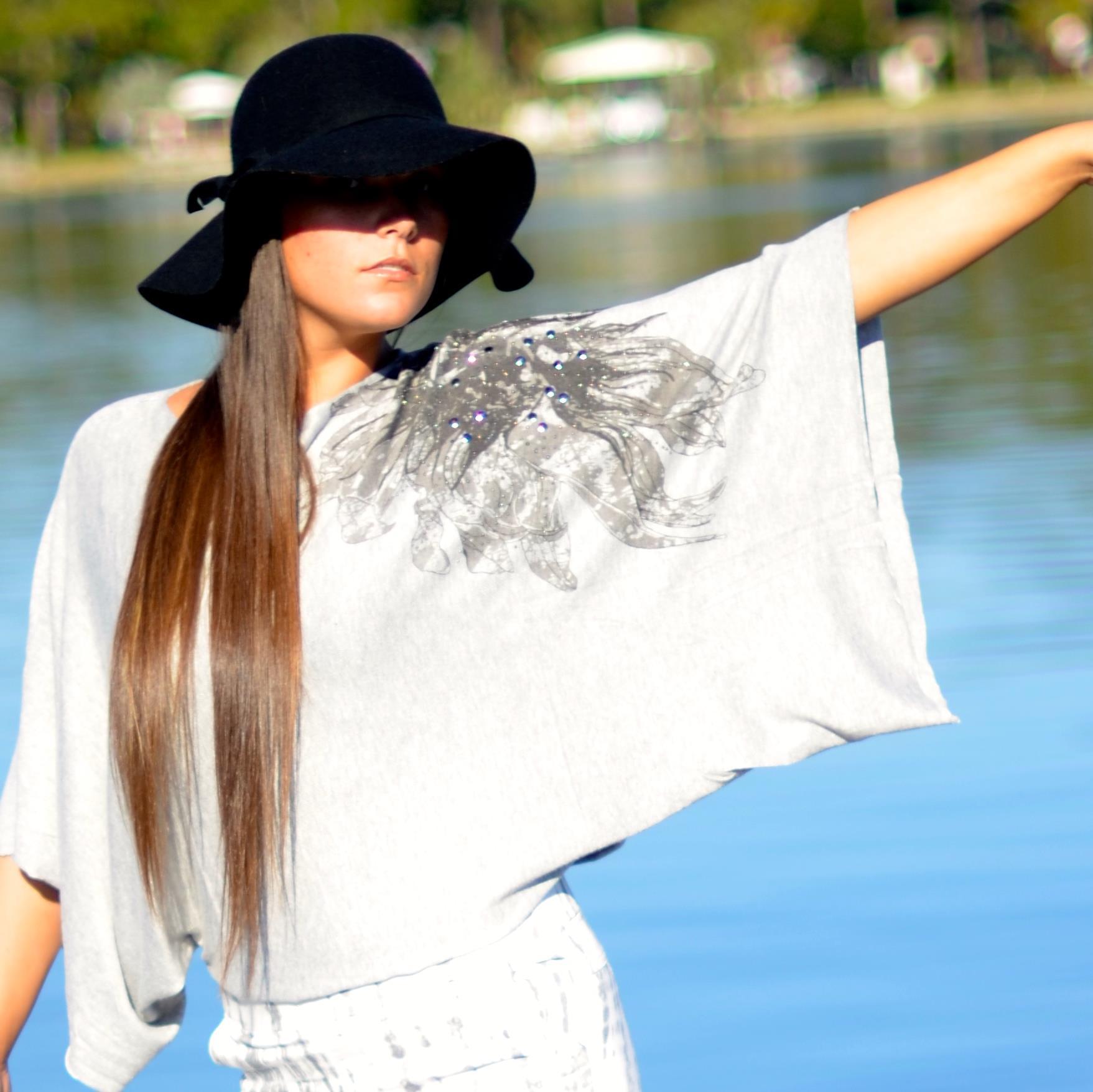 Our Goal is to showcase a unique mix of fashion finds that breathe new life into the soaring bohemian beach culture.