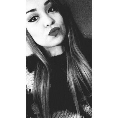 _TaniaSamaniego's profile picture. Si me ven feliz preguntenle a él lo que hizo para tenerme asi ♥