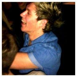 kittyharry69's profile picture. Follow @Niallxconda babes:)
she follows back!