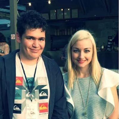 jammicle11's profile picture. Hey guys it me :3 I'm the quiet bubbly guy loves to enjoy everything interesting #writer #charmed #pll #glee #klaine #katemillerheidke #eastenders #OINB #OUAT