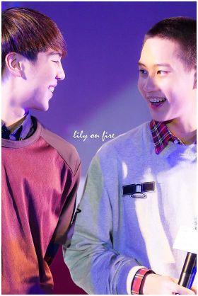 White and Captain Can't wait for love sick season 2!! fujoshi✌