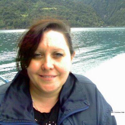 esranurkucuk452's profile picture. 