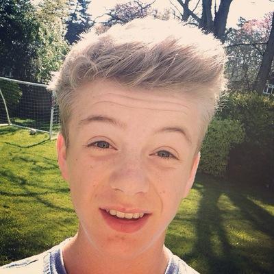 Hi my name is Connor and this is my Twitter!