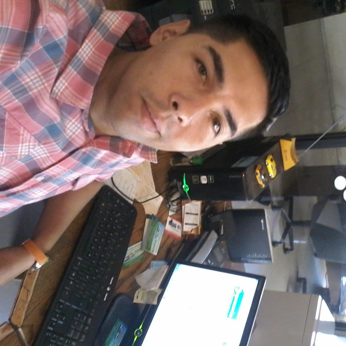 arojas_ventas's profile picture. 