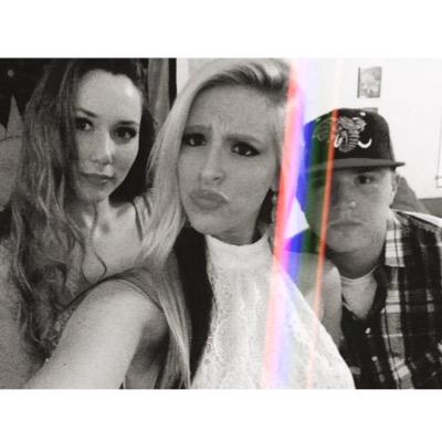 wolfgangstah's profile picture. |To travel is to live.| -Hans Christian Anderson