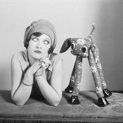 _vintageblogger's profile picture. New vintage blogger looking for inspiration x