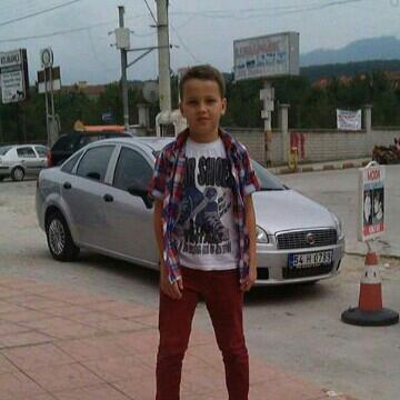 hayat su gibi akıp gider